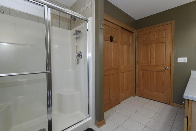 426 Augusta DRIVE, Mukwonago, WI 53149