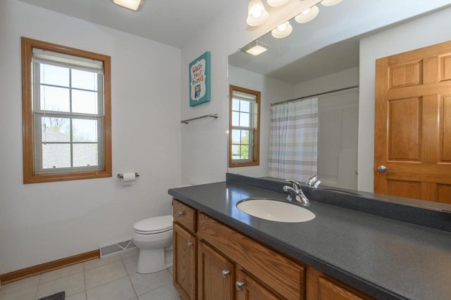 426 Augusta DRIVE, Mukwonago, WI 53149