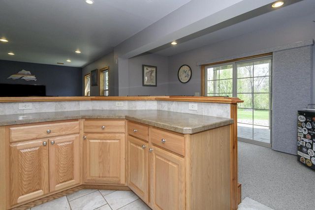 426 Augusta DRIVE, Mukwonago, WI 53149