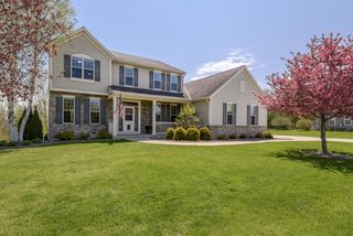 426 Augusta DRIVE, Mukwonago, WI 53149
