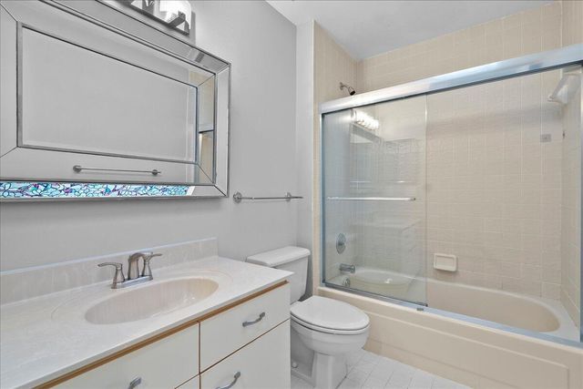 1714 Shoreside Circle, Wellington, FL 33414