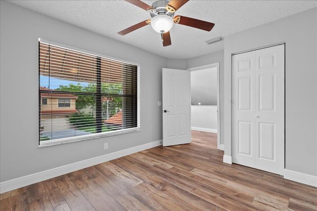 1714 Shoreside Circle, Wellington, FL 33414