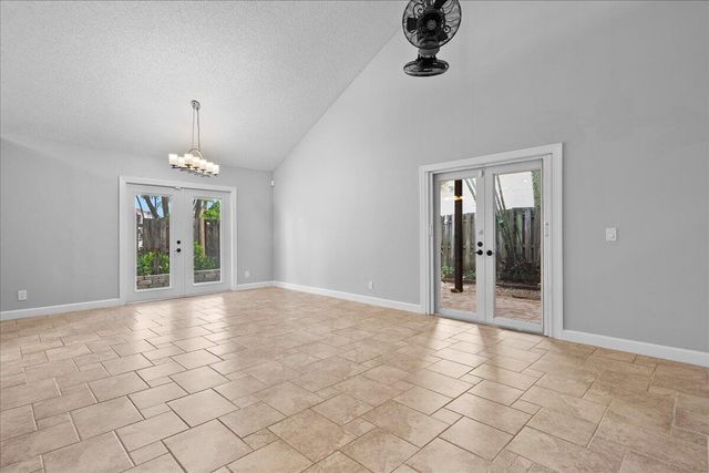 1714 Shoreside Circle, Wellington, FL 33414