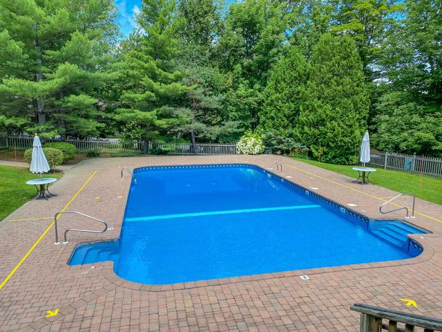 15 Bears Den Road, Dover, VT 05356