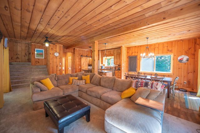 15 Bears Den Road, Dover, VT 05356