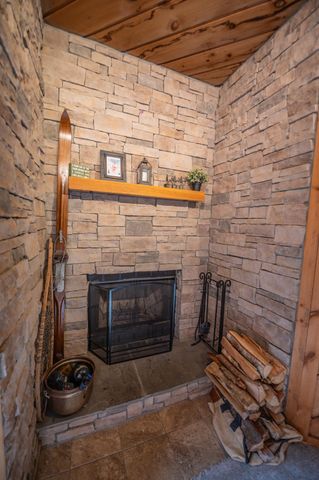 15 Bears Den Road, Dover, VT 05356