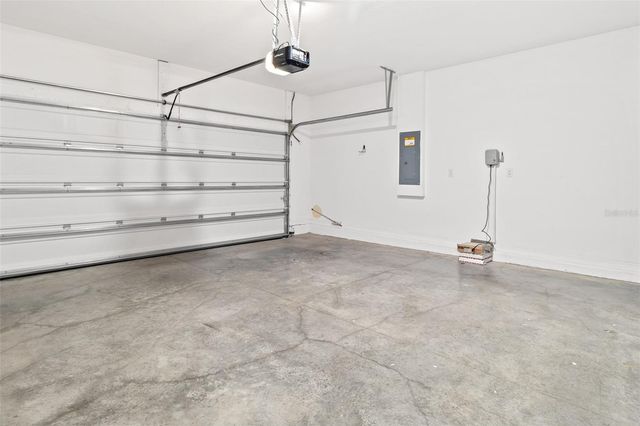 24429 NW 7TH LANE, Newberry, FL 32669