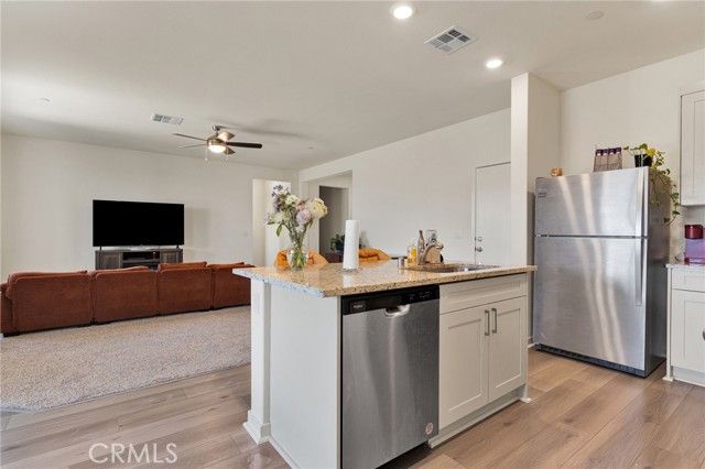 12332 Gold Dust Way, Victorville, CA 92392