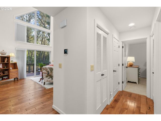 780 PINECREST Dr, Grants Pass, OR 97526