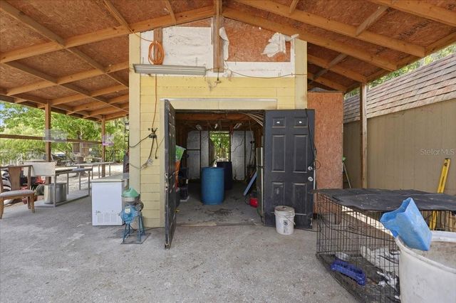 14445 COMMONWEALTH AVENUE N, Polk City, FL 33868