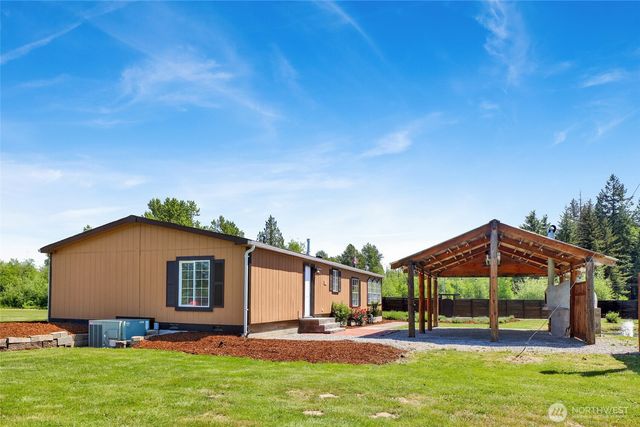 3070 Loomis Trail Road, Custer, WA 98240