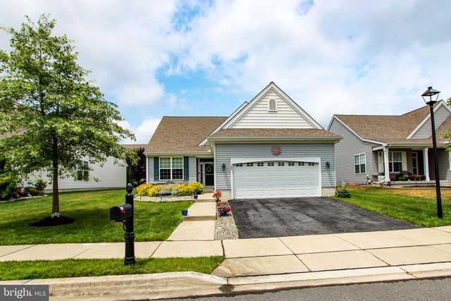 145 E CLARENDON DR, Smyrna, DE 19977