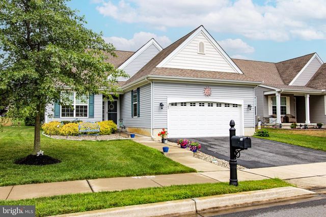 145 E CLARENDON DR, Smyrna, DE 19977