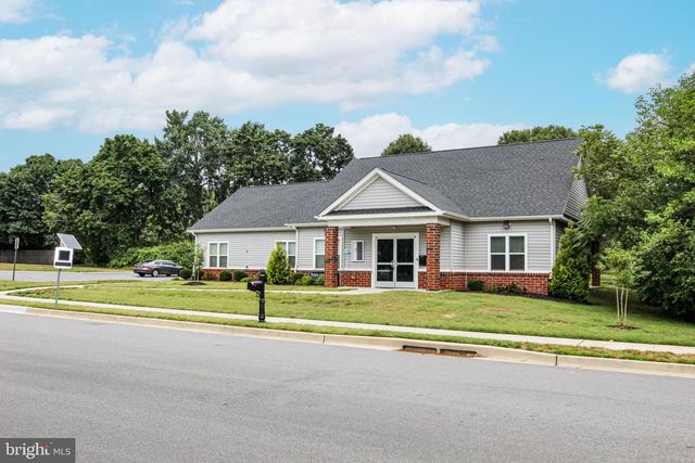 145 E CLARENDON DR, Smyrna, DE 19977