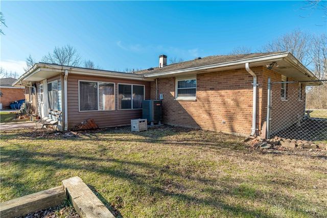 1500 N Snyder Road, Dayton, OH 45417