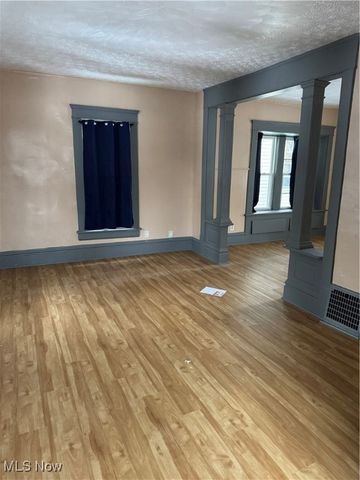 798 Stadelman Avenue, Akron, OH 44320