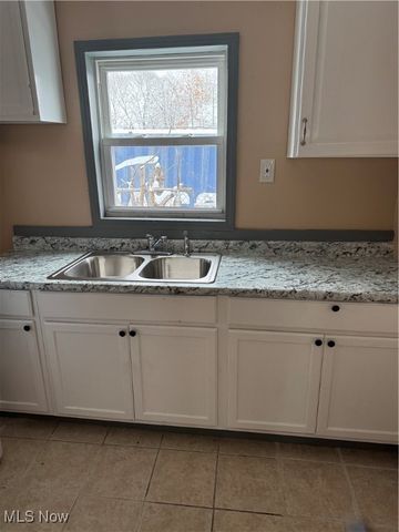 798 Stadelman Avenue, Akron, OH 44320