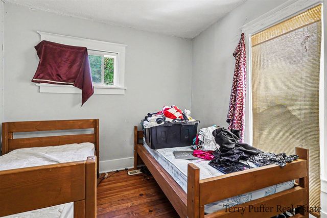 1093 W Southern Avenue, Muskegon, MI 49441
