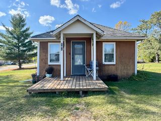 104 Central Avenue NW, Cass Lake, MN 56633