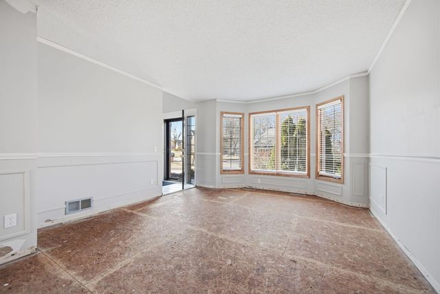 17050 Javelin Court, Lakeville, MN 55044