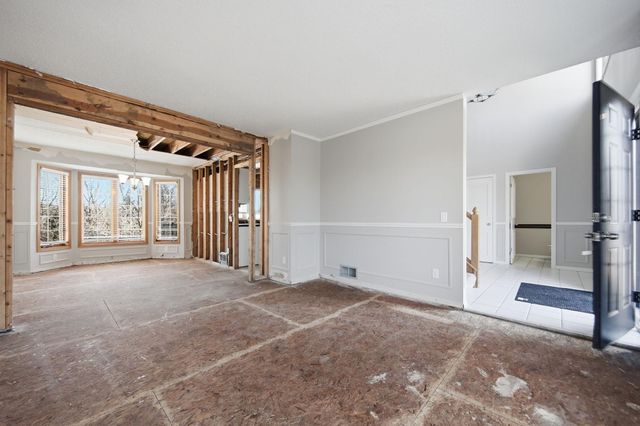 17050 Javelin Court, Lakeville, MN 55044