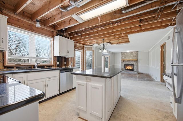 17050 Javelin Court, Lakeville, MN 55044