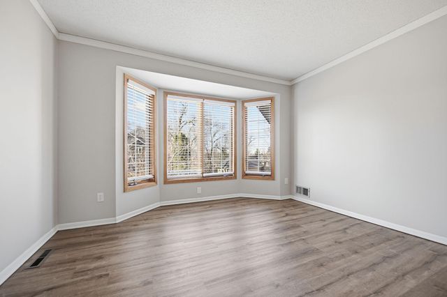 17050 Javelin Court, Lakeville, MN 55044