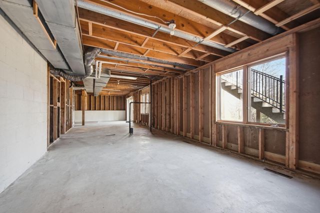 17050 Javelin Court, Lakeville, MN 55044