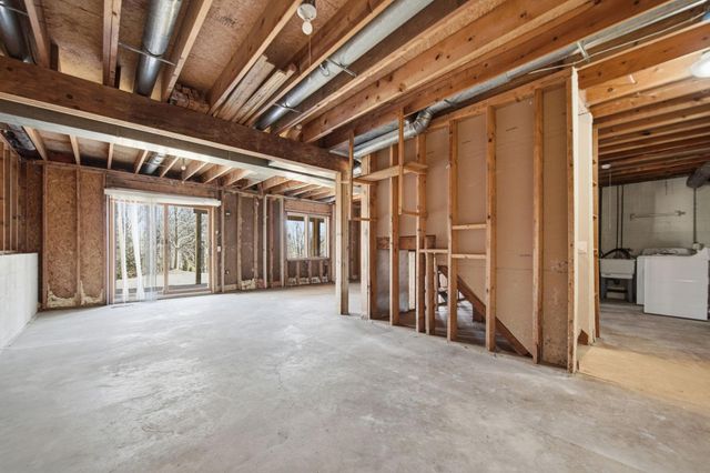 17050 Javelin Court, Lakeville, MN 55044