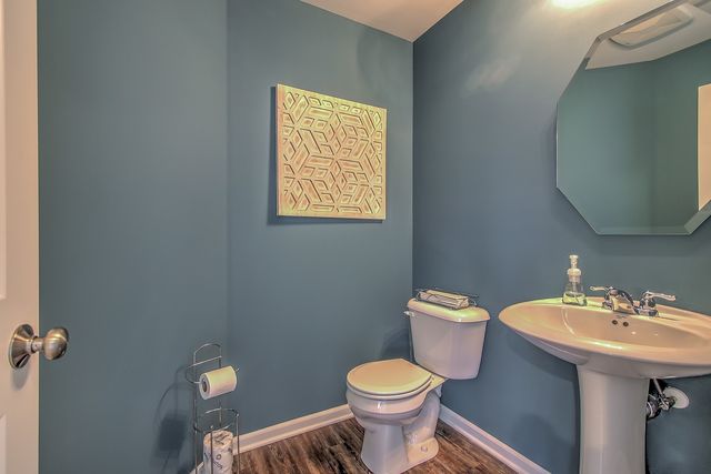 1792 Breton Avenue, North Aurora, IL 60542