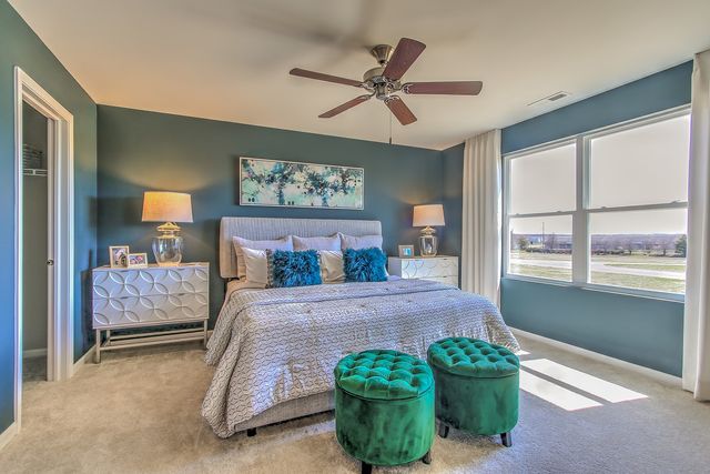 1792 Breton Avenue, North Aurora, IL 60542