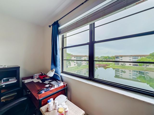 4970 E Sabal Palm Boulevard, Tamarac, FL 33319