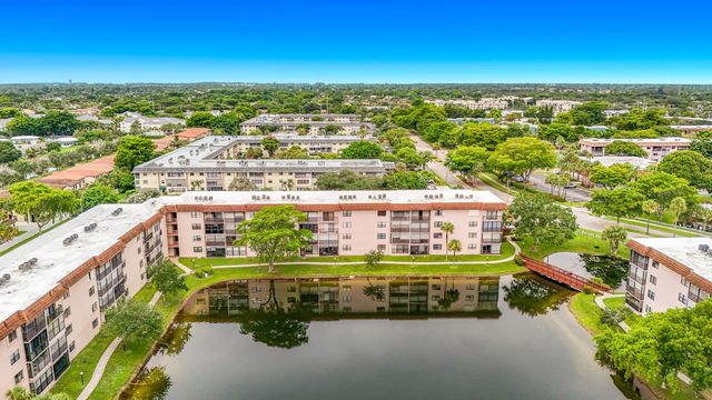 4970 E Sabal Palm Boulevard, Tamarac, FL 33319