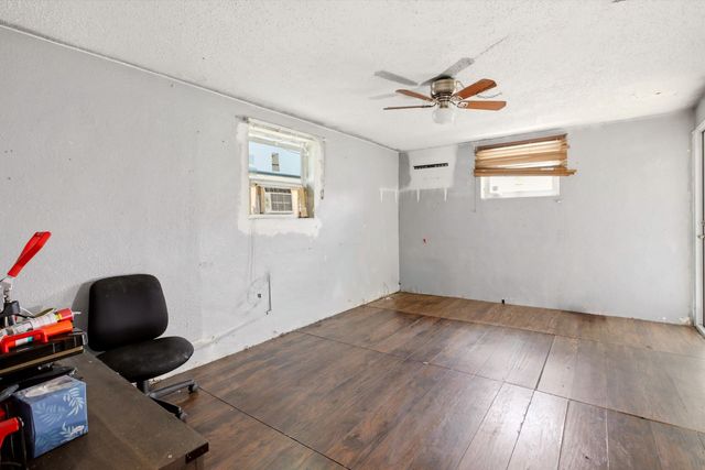 1671 N Cypress Road, Pompano Beach, FL 33060