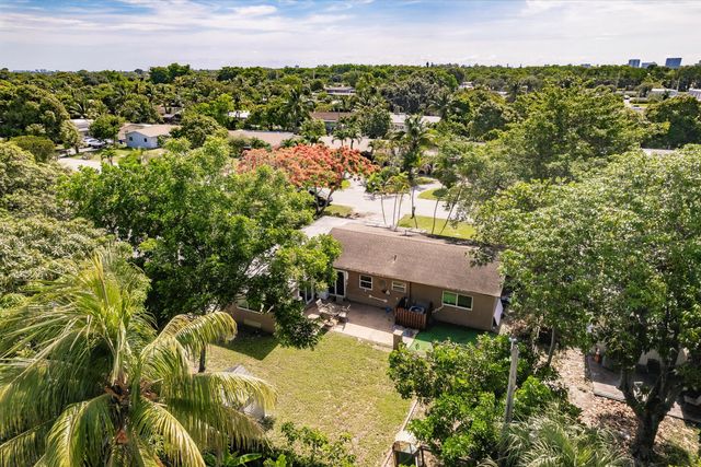 1671 N Cypress Road, Pompano Beach, FL 33060