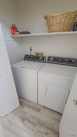 3062 N Sherrelwood Dr, Canon City, CO 81212