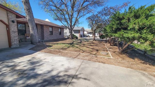 3062 N Sherrelwood Dr, Canon City, CO 81212