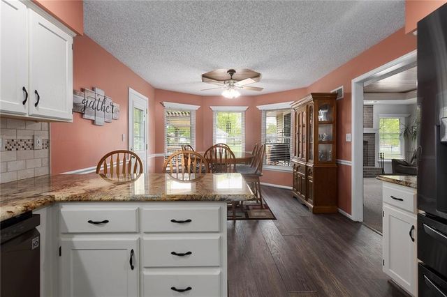 826 Ryan Road, Grain Valley, MO 64029