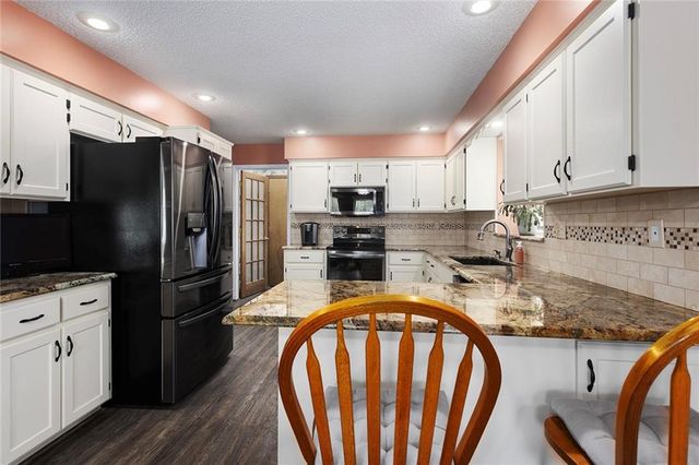 826 Ryan Road, Grain Valley, MO 64029