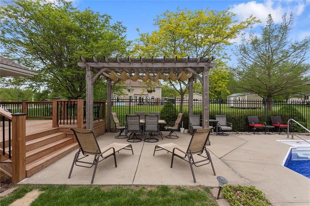 826 Ryan Road, Grain Valley, MO 64029