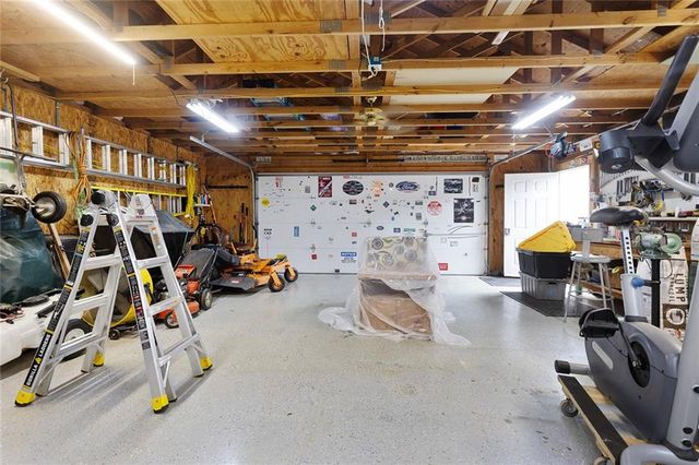 826 Ryan Road, Grain Valley, MO 64029