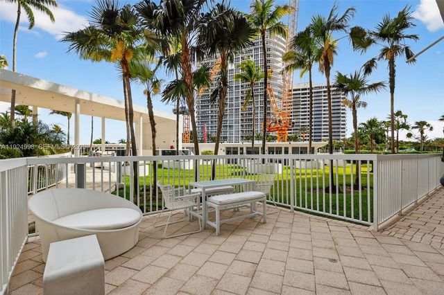 10275 Collins Ave 101, Bal Harbour, FL 33154