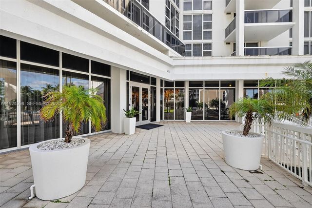 10275 Collins Ave 101, Bal Harbour, FL 33154