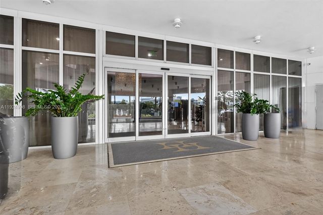 10275 Collins Ave 101, Bal Harbour, FL 33154