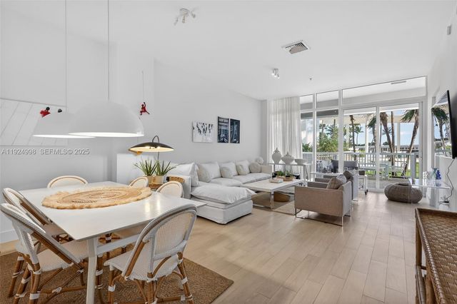 10275 Collins Ave 101, Bal Harbour, FL 33154