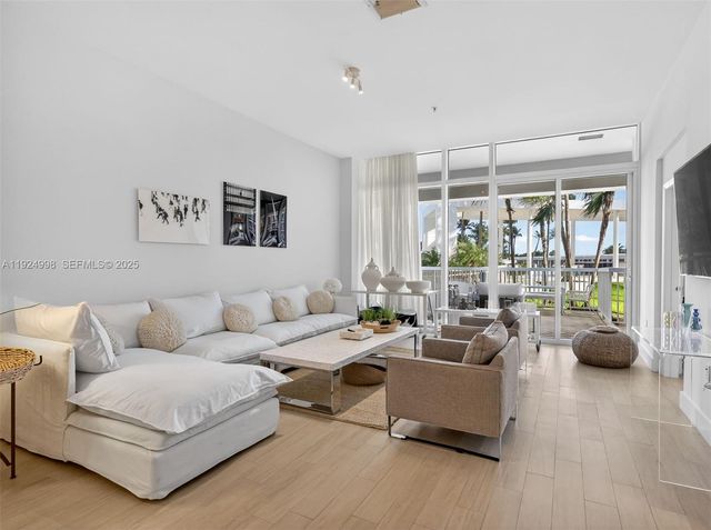 10275 Collins Ave 101, Bal Harbour, FL 33154