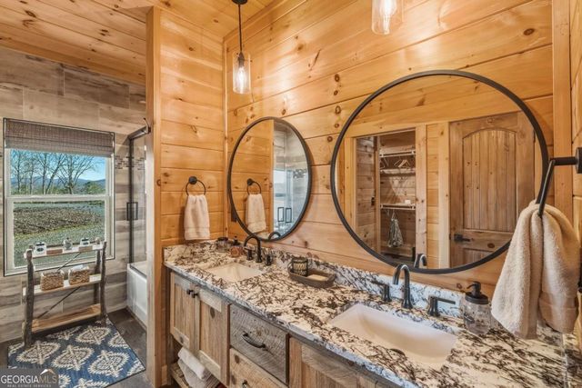 102 High Meadows Trail, Morganton, GA 30560