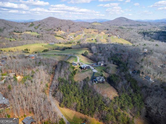 102 High Meadows Trail, Morganton, GA 30560