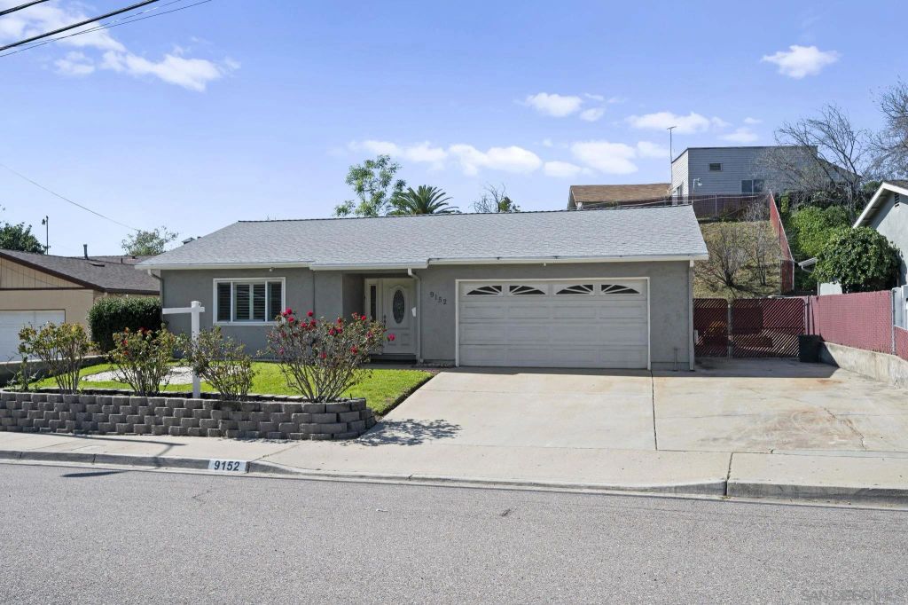 9152 Lakeview Rd, Lakeside, CA 92040