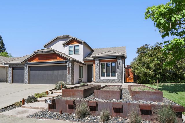 1419 Calle Las Casas, Roseville, CA 95747